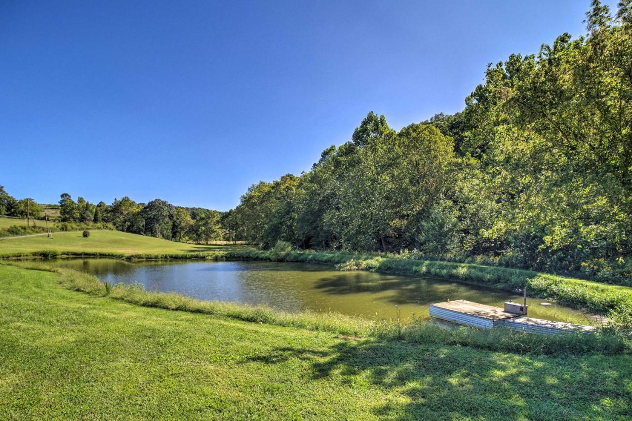 Rogersville Barn Apartment On 27 Acres With Pond! Eksteriør billede