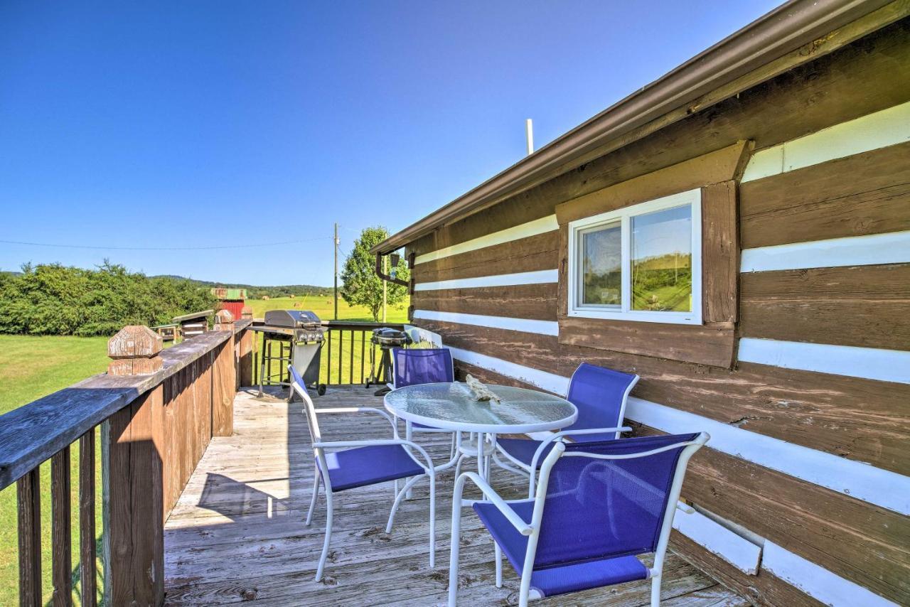 Rogersville Barn Apartment On 27 Acres With Pond! Eksteriør billede