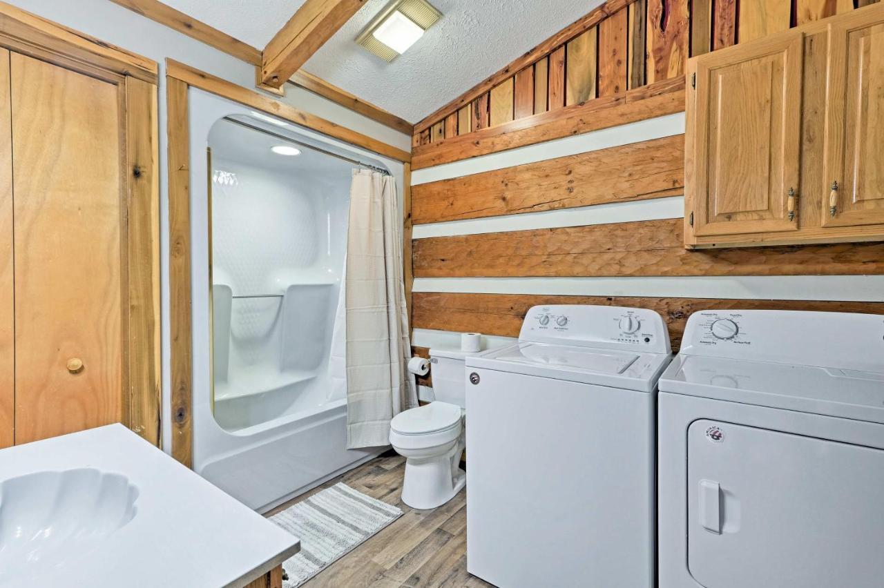 Rogersville Barn Apartment On 27 Acres With Pond! Eksteriør billede